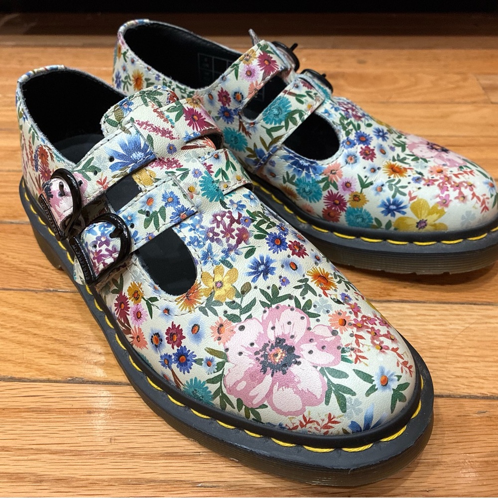 Dr. Martens Floral 8065 “Wanderlust” Floral Leather Mary Janes US Size 7l flower - Picture 8 of 9